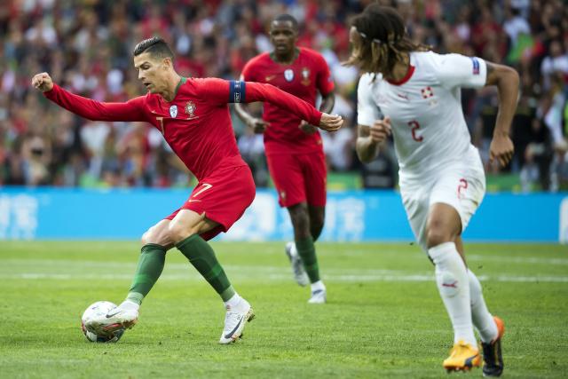 切尔西官方为韦斯利庆生 22年加盟至今只踢了32场